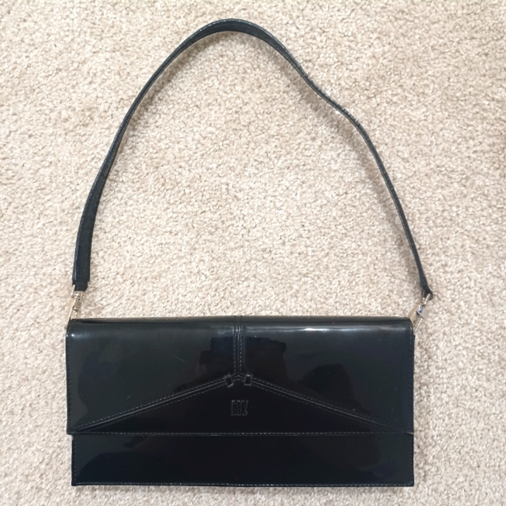 Vintage 90's City DKNY Black Shiny Shoulder Bag with Inner Pocket